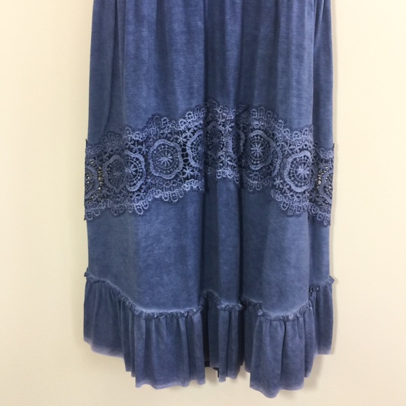 Aloha Crochet dress - Picture 5 of 6